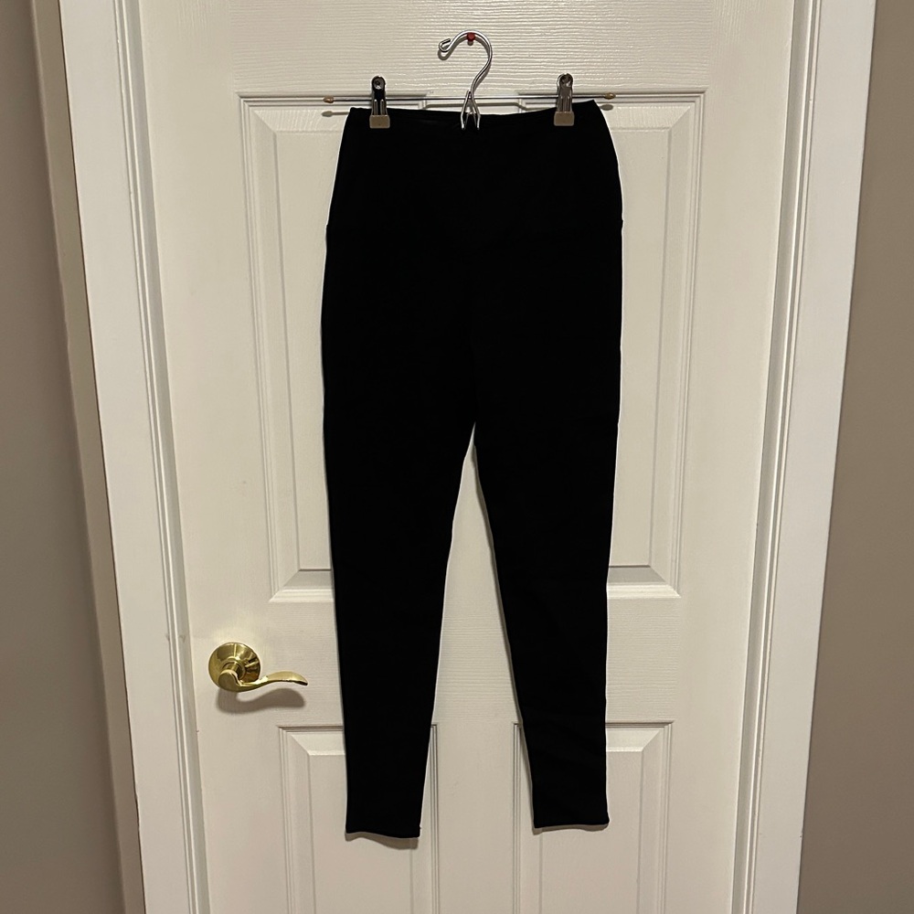 Jones & Co Black Leggings